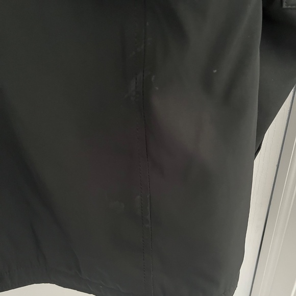 Hugo Boss lined Winter Dress Coat / Trench Coat - Black Polyester - Picture 5 of 6